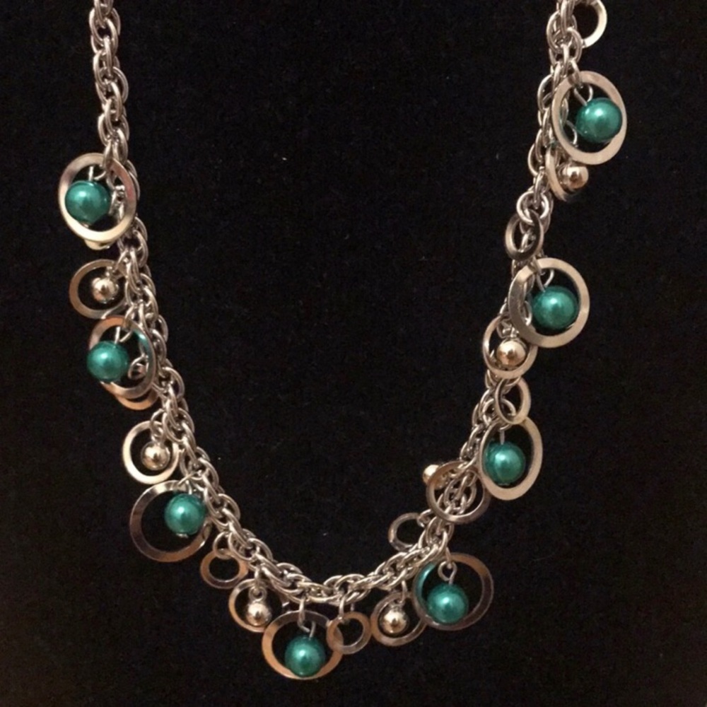 Free paparazzi jewelry with any Purchase